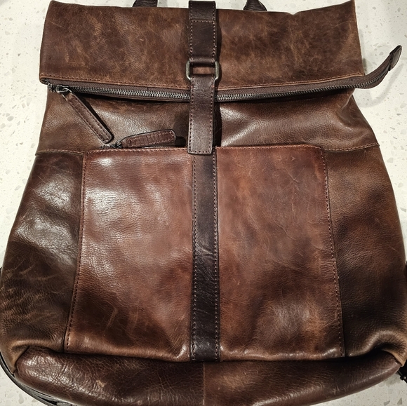 Gianni Conti Genuine Leather Backpack - Picture 6 of 11